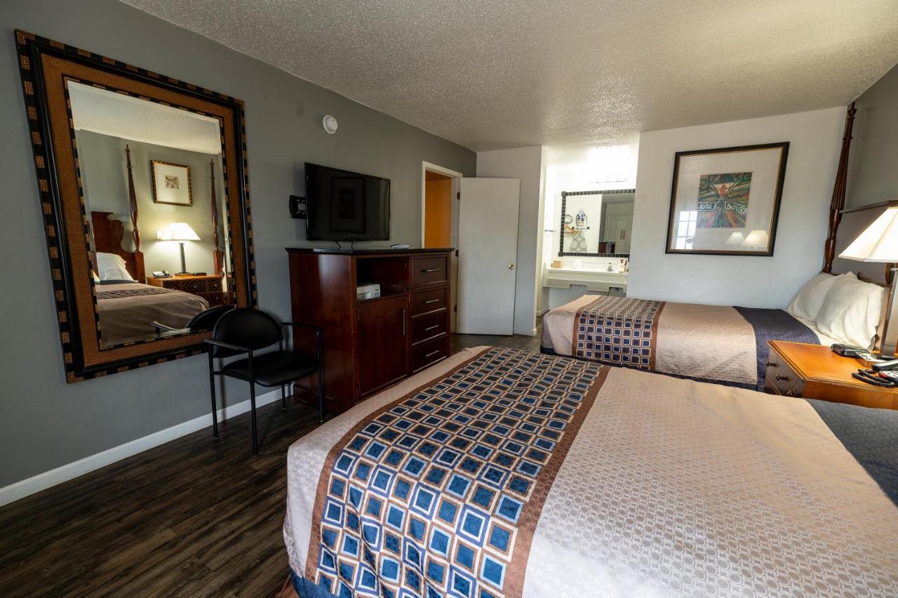 American Inn & Suites ראסלוויל מראה חיצוני תמונה